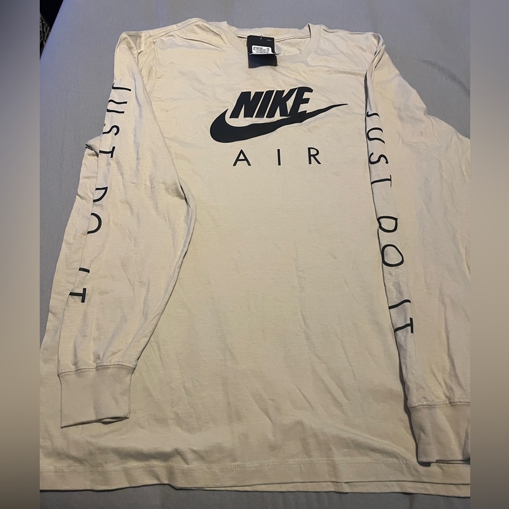 Men’s Nike just do it long sleeve 2xl NWT
